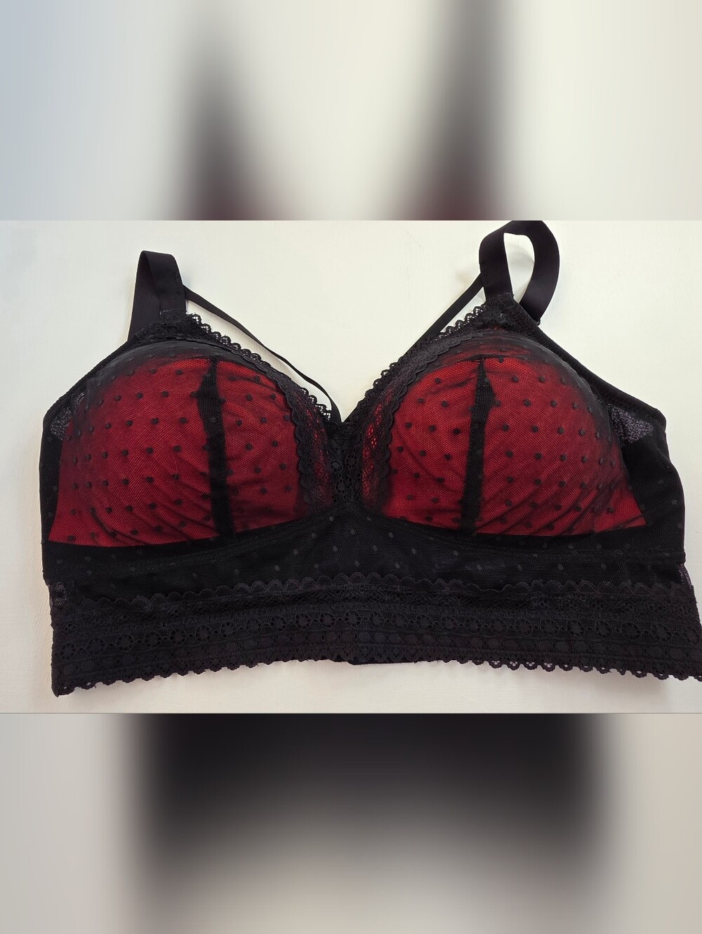 Parfait Size 34i Black & Red Lace Bralette with Sheer Dot Overlay New W/out Tags